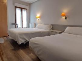 Pensión Romero, homestay in Oviedo