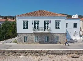 1800 MANSION