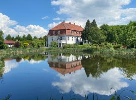 Jagdschloss lalendorf, hotel cerca de Aeropuerto de Rostock-Laage - RLG, Lalendorf