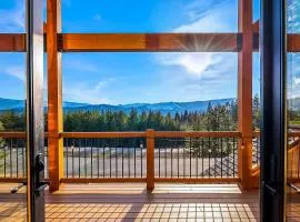 Pool Access: Cle Elum Mtn-View Cabin w/ Game Room
