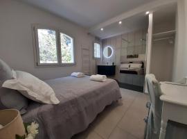 VILLA RASOA chambre LIBELLULE, Bed & Breakfast in Cap d'Agde
