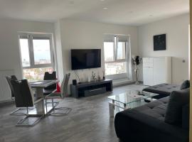 Marvelous 4 Room Penthouse Rooftop Terrace W14+W15, Hotel in Bukarest