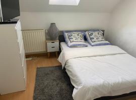 CHAMBRE Cosy, apartment in Nandy