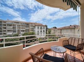 IMMOGROOM - Spacious 3-room apartment - Garage - Terrace - Air conditioning, hotel in Cannes