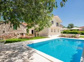 Gorgeous Home In Lovrec With Outdoor Swimming Pool
