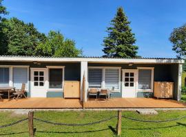 Bungalow(hälfte) Vorderdeck, Ahlbeck (Usedom), hotel em Ahlbeck