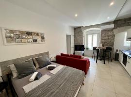 Plaza Teatro & Piazzale Teatro、リエカのビーチ周辺のバケーションレンタル