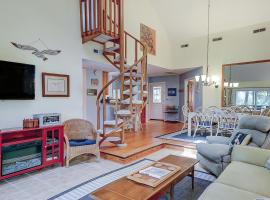 Firefly Cottage, hotel with parking in Edisto Beach