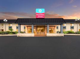 SureStay Plus Hotel by Best Western McGuire AFB Jackson, hotel near McGuire Air Force Base - WRI, 