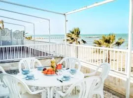 Amazing Apartment In Los Urrutias With Wifi And 3 Bedrooms