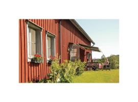 Nice Home In Dals Lnged With 2 Bedrooms, cabana o cottage a Dals Långed