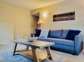 Spacious Basement suite, помешкання для відпустки у місті Камрось