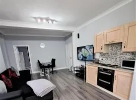 Large Flat quite location Modern and well equipped