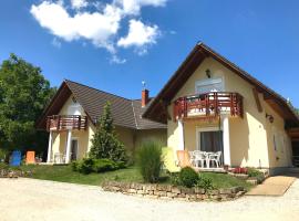 Cili's Apartments Vonyarcvashegy Balaton, Ferienwohnung in Vonyarcvashegy