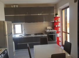 MASSARO APARTMENTS VIA CAVORSO CHIETI Abruzzo، شقة في كييتي