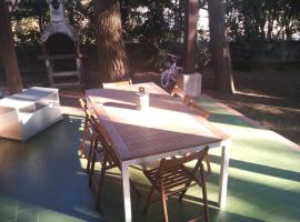 VILLA SiSSY, Hotel in Mattine