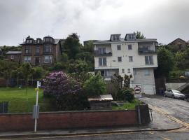 Beautiful 3-Bed Apartment in Gourock, apartment in Gourock