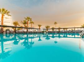 Aequora Lanzarote Suites, hotell i Puerto del Carmen