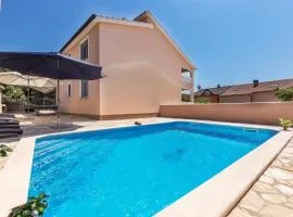 Amazing Home In Betiga With 4 Bedrooms, Wifi And Outdoor Swimming Pool