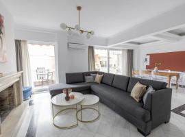 Deco Marble Apt with Acropolis view