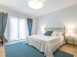 Villa Iole Apartment, hotel u gradu Karloforte