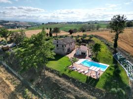 Villa Roberti: Monte San Giusto'da bir tatil evi