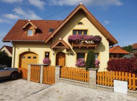 Žltý dom Vrbov – kwatera prywatna w Wierzbowie