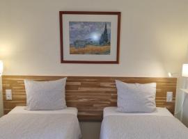 Margarida Guest House - Rooms, hotell sihtkohas Almada