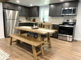 Newly Remodeled Stouchsburg Cottage