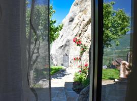 B&B L'Arenaria, bed and breakfast v destinaci Pietrapertosa