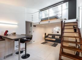 Superbe appartement en plein centre du vieil Antibes, מלון באנטיב