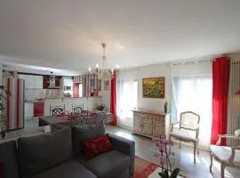 Appartement Confortable à Remiremont, Proche Centre et Commerces, Garage et Wifi Inclus - FR-1-589-132