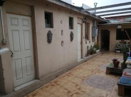 Hostal CacTus, отель в городе Кокимбо, рядом находится Торговый центр Vivo Coquimbo