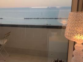 Splendido appartamento fronte mare