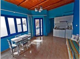 Great sea-view apartment., Ferienwohnung in Chora Sfakion