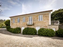 Casa de Ferreira Cinfães, villa i Cinfães