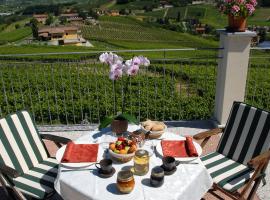 AGRITURISMO CINQUE CAMINI, готель у місті San Marzano Oliveto