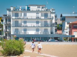 Viesnīca Hotel Riviera pilsētā Kaorle