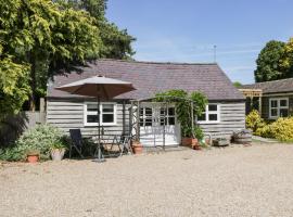 The Pottery, holiday rental in Urchfont