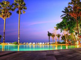 Novotel Rayong Rim Pae Resort, хотел в Клаенг