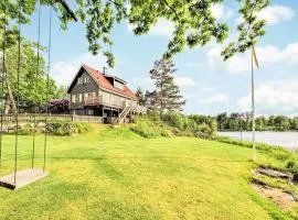 Beautiful Home In rkelljunga With House Sea View