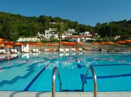 Residence Cala Di Mola: Porto Azzurro şehrinde bir otel
