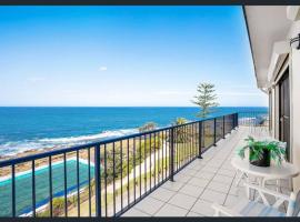 Beachfront Penthouse at The Entrance, family hotel in The Entrance