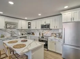 Pool Access Mtn-View Condo in Apache Junction!