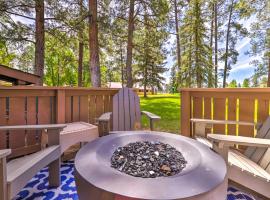 Cozy Pagosa Springs Retreat Fire Pit and Patio, готель з гідромасажними ваннами у місті Пагоса-Спрінгс