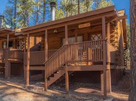 Forest Cabin 3 Bear's Den, αγροικία σε Payson