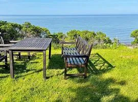 Seaside Serenity in LumsAYs-By Traum