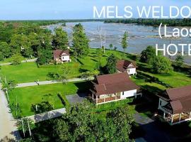 Mels weldon（laos）Hotel, hotel in Thakho
