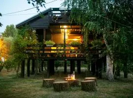 Marine House Makis