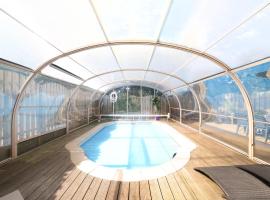 Dolce Casa Pool and Sauna, hotel in Francorchamps